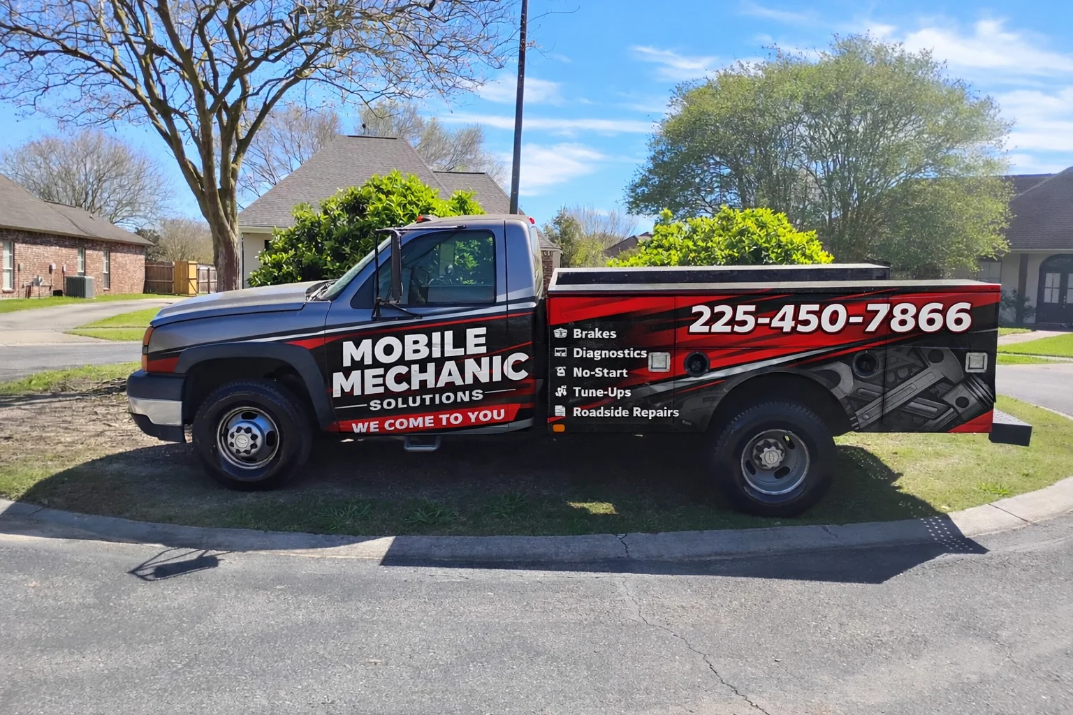 Mobile Mechanic Solutions service truck in Gonzales, LA